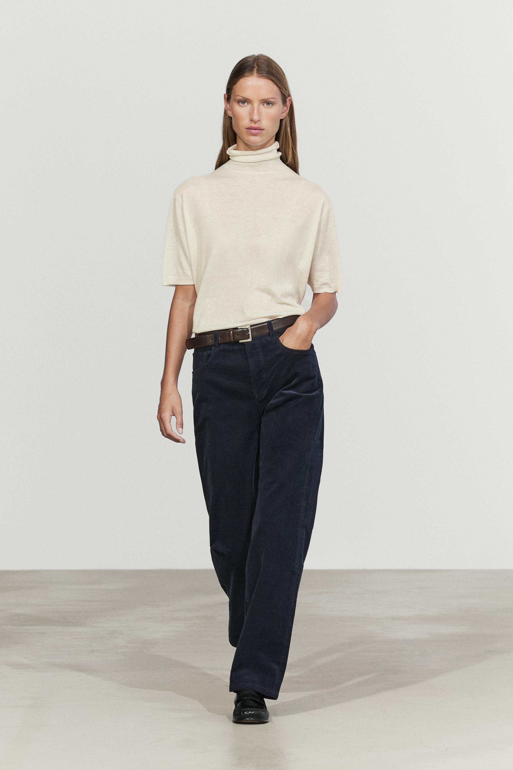 Pantalon slim straight taille moyenne en microvelours